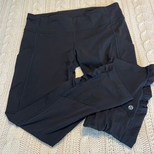 Lululemon Athletica 7/8 length Crop Leggings Black Fast and Free. Women’s Sz 10